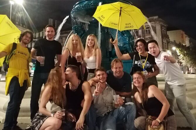Porto Pubcrawl: 5h,7 Drinks,4 bars &Skip the line Club Entry - Authentic Insights from Reviewers
