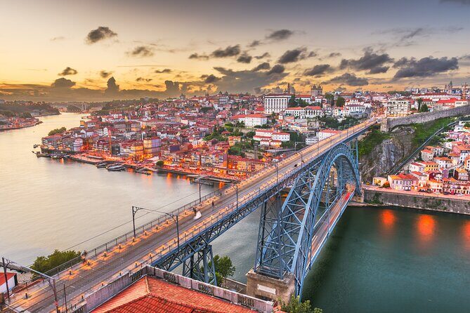 Porto Walking Tour, you cannot miss it! (small-groups) - A Detailed Look at the Itinerary