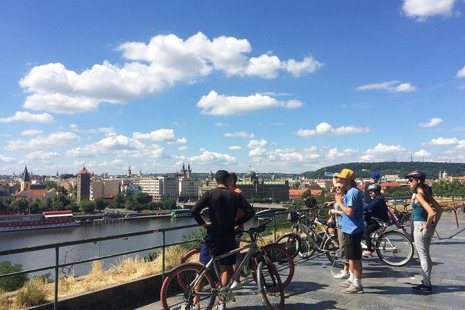 Prague Bike Tour - Stunning Viewpoints, Castle, City & Park - The Itinerary in Detail