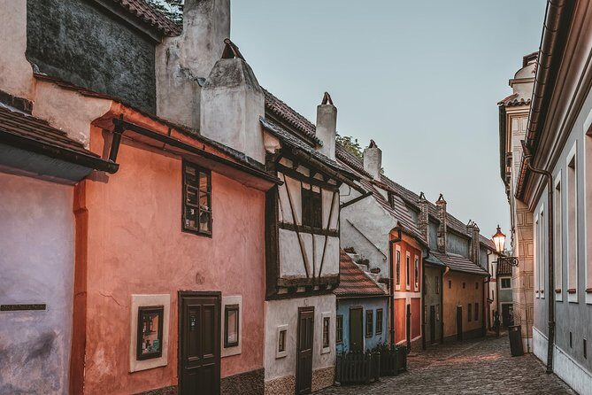 Prague Castle and Lobkowicz Palace entrance tickets - The Itinerary Breakdown: What to Expect