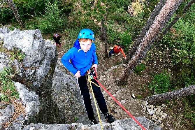 Prague Half-Day Rock Climbing Experience with Instructor - The Setting: Natural Park Outside Prague