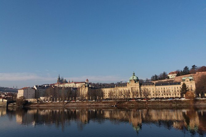 Prague Vltava River Lunch Cruise - FAQs