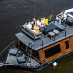 Prague YachtBoat CLASSIC cruise with Unlimited Beer or Prosecco - What Sets This Tour Apart?