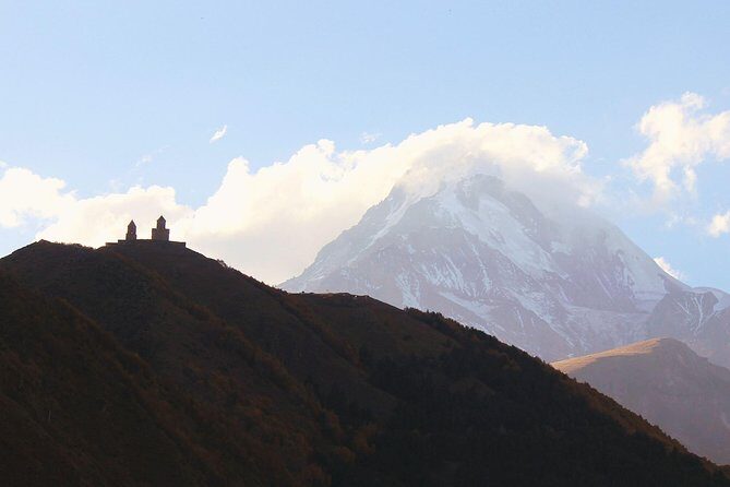 Private 1-Day Tour to Kazbegi & Gergeti Trinity Church - Who Is This Tour Perfect For?