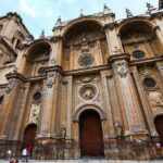 Private 3-hour Walking Tour Granada (incl. tickets to Cathedral & Royal Chapel) - Who Is This Tour Best For?