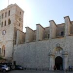 Private 4-hour walking tour of Ibiza with official tour guide - The Walking and Accessibility Factor