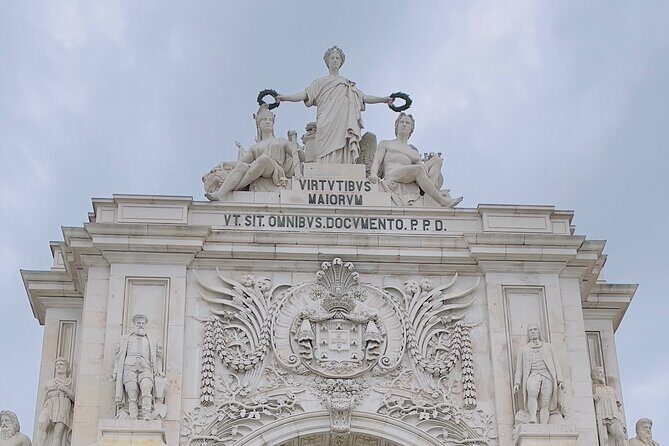 Private 6 or 10 Food Tasting and City Highlights Tour in Lisbon - Final Thoughts: Is It Worth It?