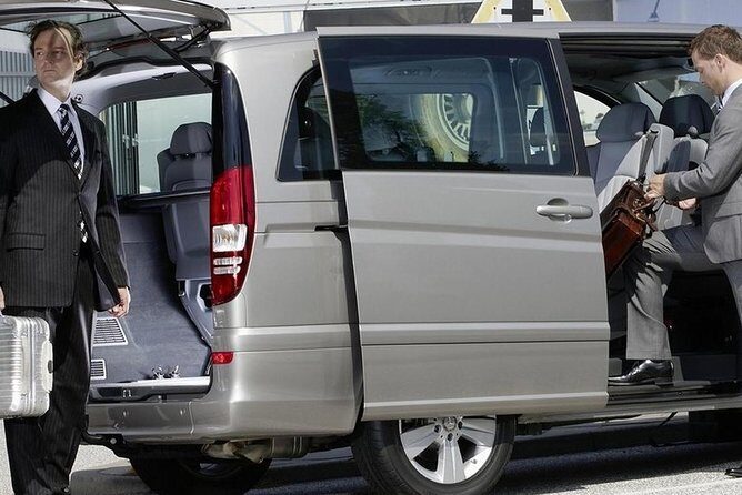 Private Airport Transfer From Taormina to Catania Fontanarossa - Frequently Asked Questions