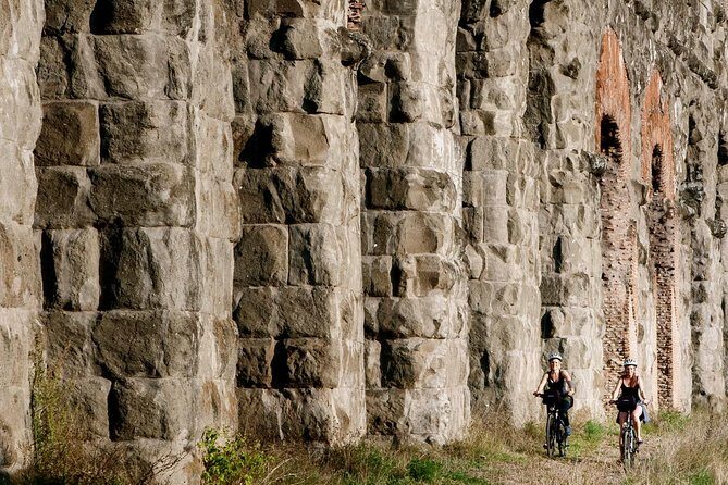 PRIVATE Appian Way and Lake Albano Ebike Tour with Italian Lunch - Who Will Love This Tour?