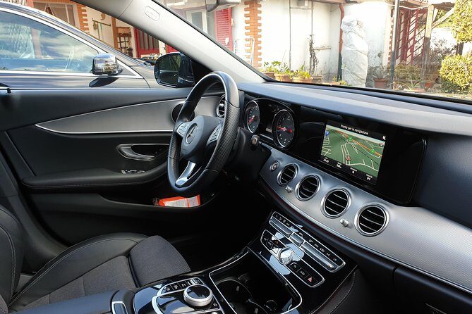 Private Arrival Transfer: Rome Ciampino Airport to Hotel - Meeting Point and Timing