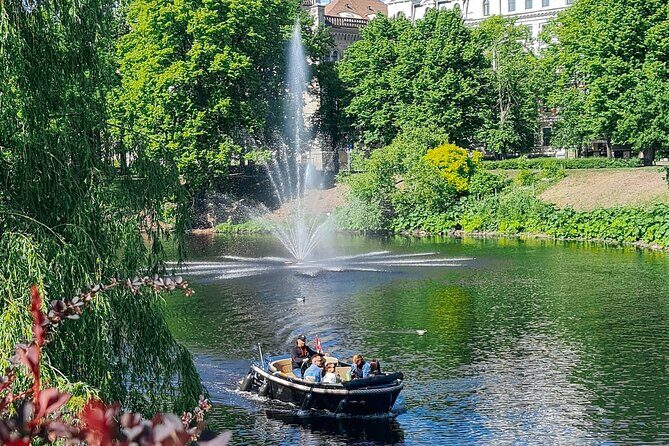 Private Boat Tour experience in Riga (City Canal and Daugava) - Exploring the Itinerary: What You’ll See and Why It Matters