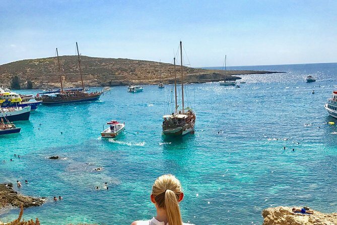 Private Boat Tour Experience with Snorkeling Blue Lagoon and Comino - The Guides and Service