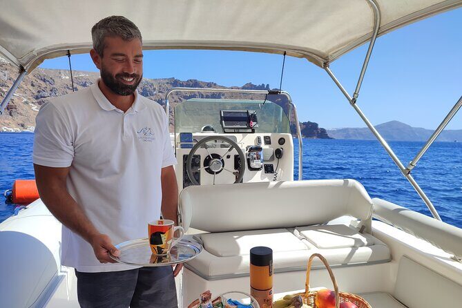 Private boat Tour in Santorini - FAQs