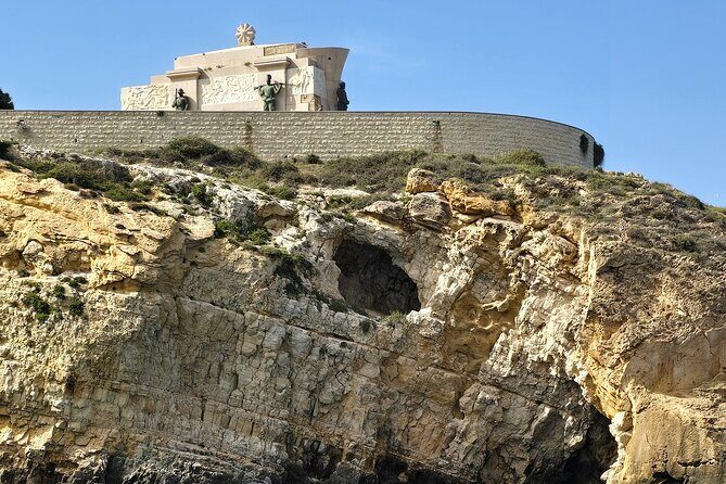 Private boat tour of the island of Ortigia and the sea caves - Who Would Love This Tour?