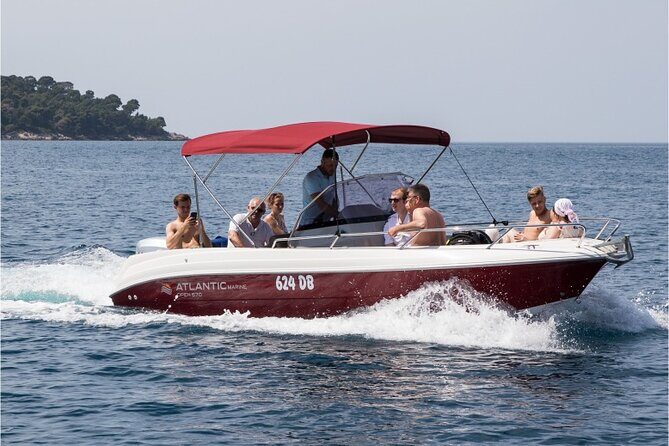 Private boat tour to Blue cave and Elaphiti islands with drinks - FAQs