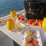 Private boat tour with wine and and food aperitif - The Experience in Practice