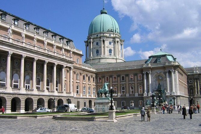 Private Buda Castle walking tour & Danube river cruise with Margaret Island stop - Practical Details & Insights