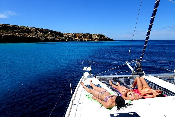 Private Catamaran Tour to the Maddalena Archipelago from Cannigione - FAQ