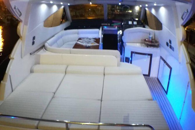 Private Cruise to Capri and Amalfi coast from Positano or Amalfi - yacht 50' - Frequently Asked Questions