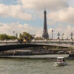 Private Cruise to Discover Paris - The Experience: Comfort, Convenience & Extras