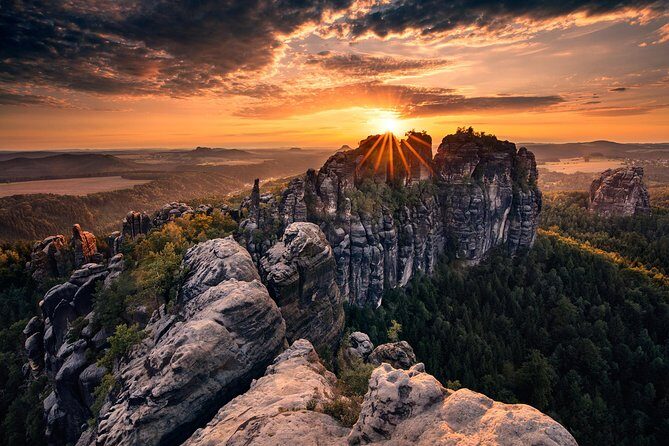 Private Custom Full day tour - Top Highlights of Bohemian & Saxon Switzerland - The Iconic Pravcicka Gate and Sokoli Hnizdo