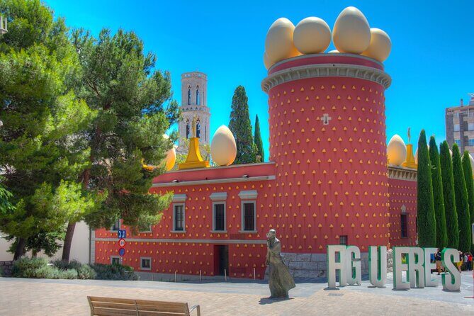 Private Dali Museum, Besalú & Girona Tour from Barcelona - FAQs