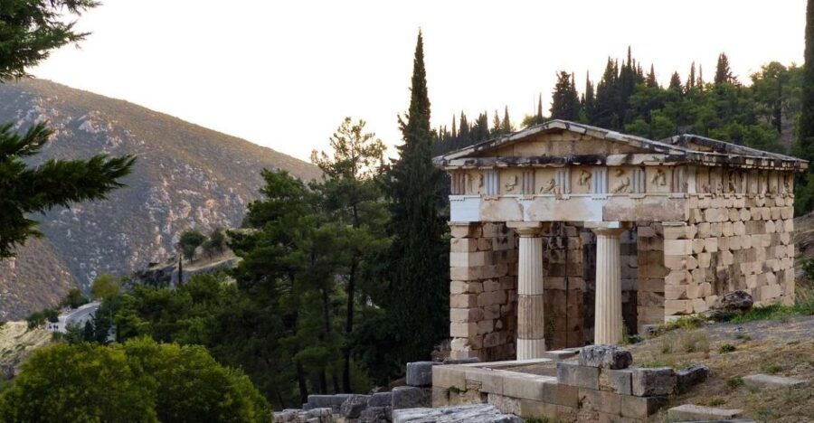 Private Day Tour Delphi and Village of Arachova from Athens - The Value of This Tour