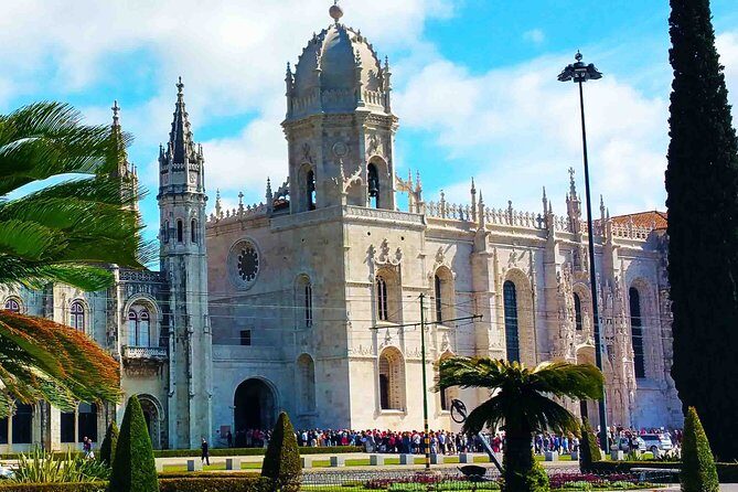 Private day tour Lisbon and Sintra - FAQs