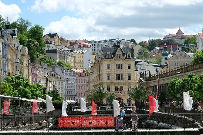Private Daytrip from Prague to Karlovy Vary - Discovering Karlovy Vary: The Thermal Springs & Elegant Architecture