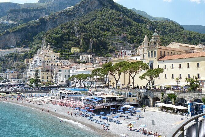 Private direct transfer from Naples to Salerno with local driver - Deep Dive into the Details