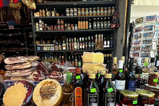 Private Foodie Tour: Wine & Seafood with a Local Chef - The Food and Drink Experience