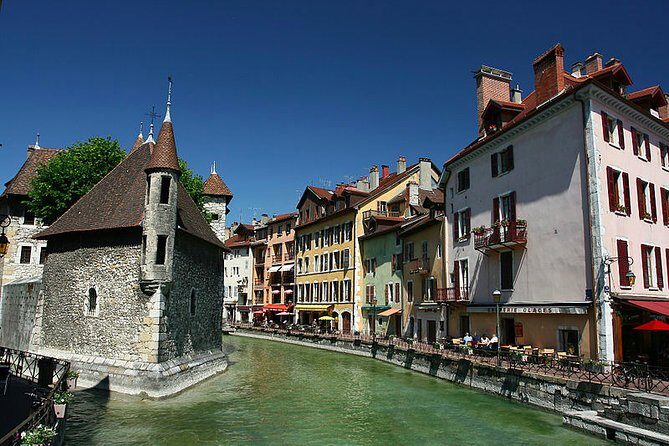 Private Full Day Tour of Perouges and Annecy from Lyon with Hotel pick-up - Practical Details and Tips