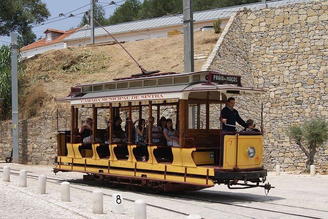 Private Full-Day Tour to Sintra and Cascais - The Transport and Overall Experience