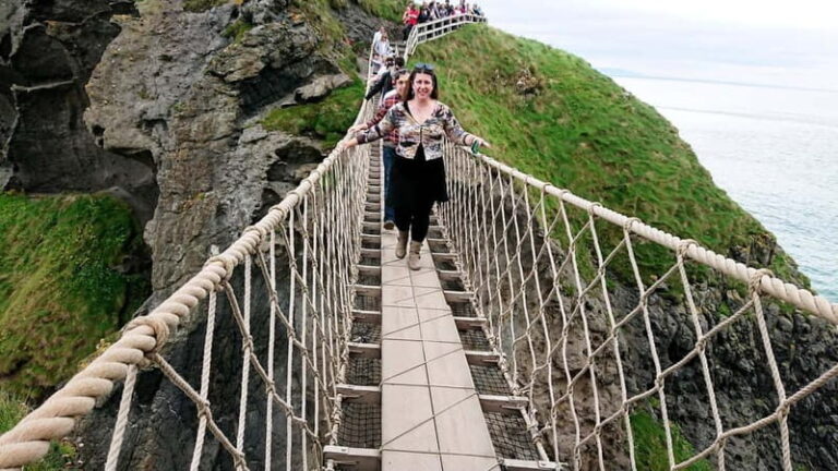 Private Giant's Causeway and Antrim Coast Tour - The Practicalities: Transport, Guides, and Costs