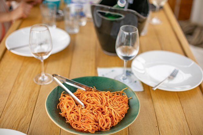 Private Gourmet Boat tour to island of Love - Who Would Enjoy This Tour?