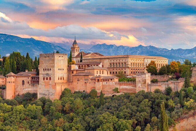 Private Granada Day Trip including Alhambra and Generalife from Seville - Practical Tips and Considerations