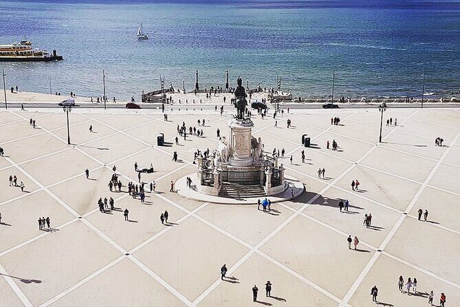 Private Guided 8 hours Tour in Lisbon - What to Expect & Practical Tips