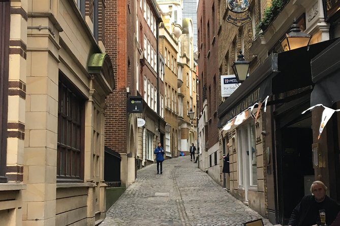 Private Guided and Chauffeured Tour of London - FAQs