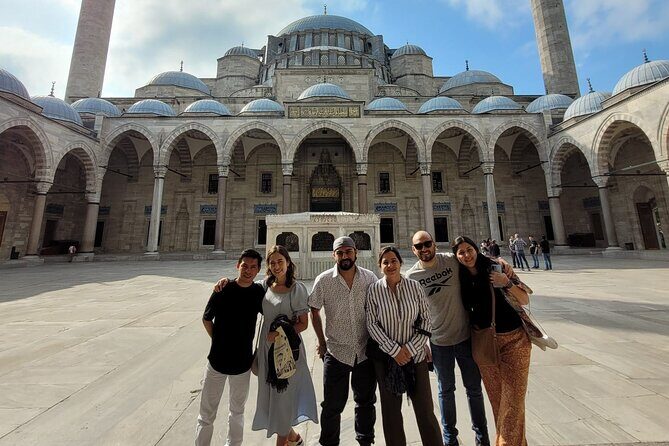 Private Guided Istanbul Old City and Grand Bazaar Tour - Detailed Breakdown of the Itinerary