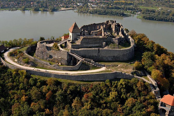 Private Guided Tour to Szentendre & Visegrád Castle (Danube Bend) - The Itinerary: What to Expect