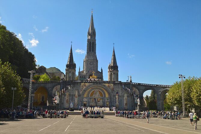 Private guided tours of Lourdes / Walking tour - Diving into the Tour Details