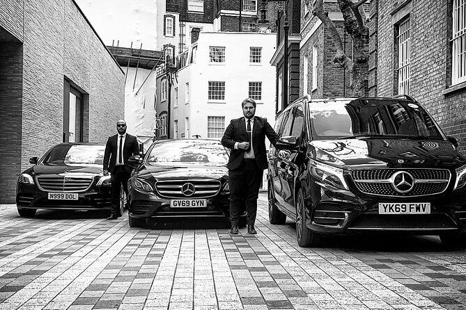 Private Heathrow Airport transfer to or from your London Hotel - The Experience of Booking and Customer Service