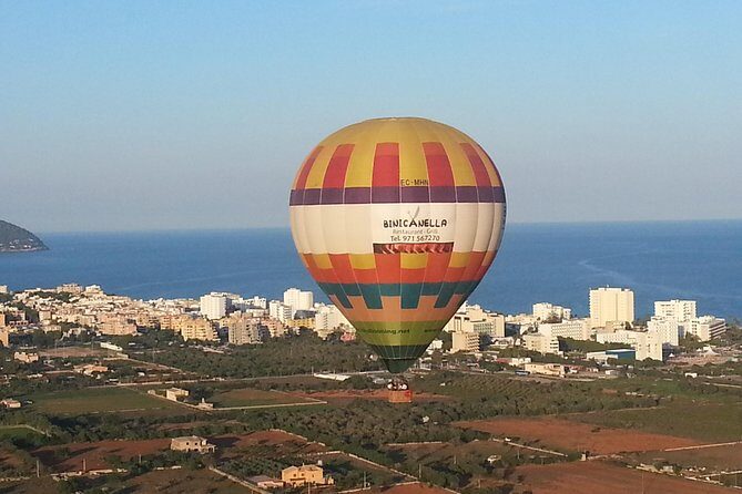Private Hot Air Balloon Ride in Mallorca with Champagne and Snacks - Navigating the Itinerary and Scenic Highlights