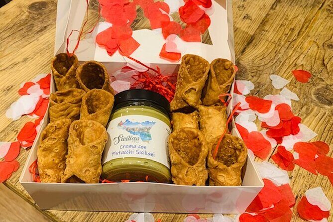 Private Italian Dinner with a Romantic Night Experience - Who Is This Experience Best For?