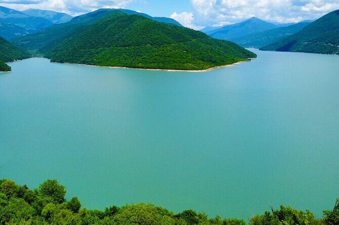 Private Kazbegi and Gudauri Mountain Tour - Authentic Experiences and Authentic Guides