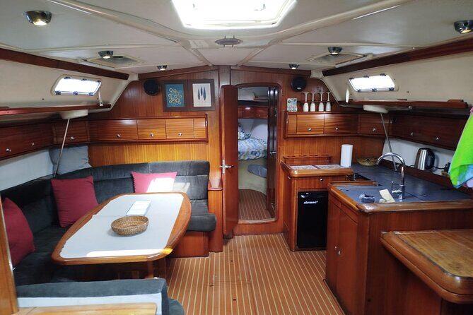 Private Luxury Boat Excursion Tour in Puerto Colon - The Sum Up