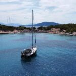 Private Luxury Sailing Cruise in Athens Riviera With Lunch - The Crew and Onboard Comforts