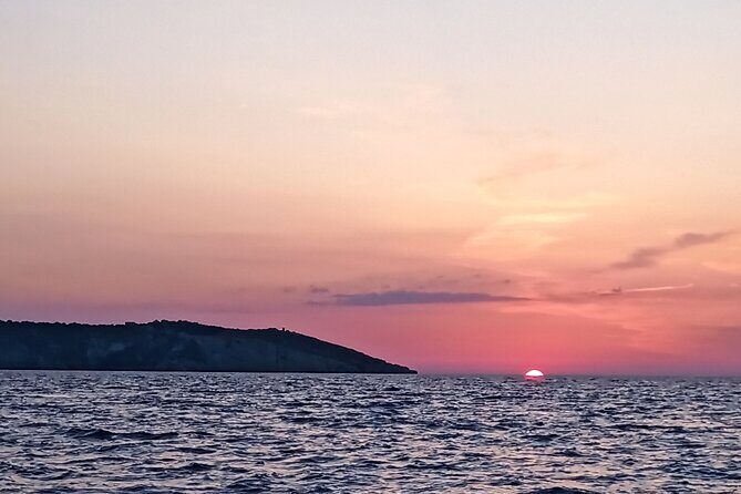 Private Luxury Sunset Cruise Blue Caves Champagne Included 5pax - Potential Drawbacks or Considerations