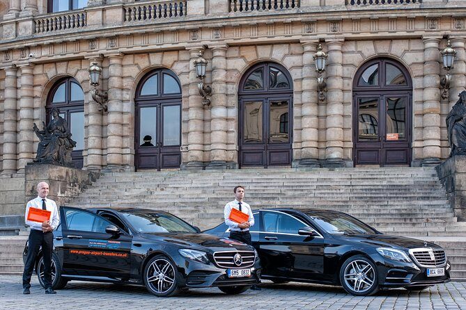 Private Luxury Transfer to Cesky Krumlov from Prague - The Driver and Service Quality