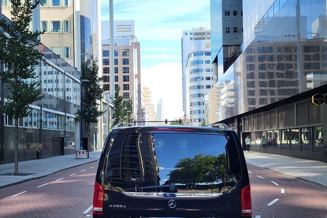 Private Minivan Transfer from Rotterdam - An In-Depth Look at the Private Transfer Experience